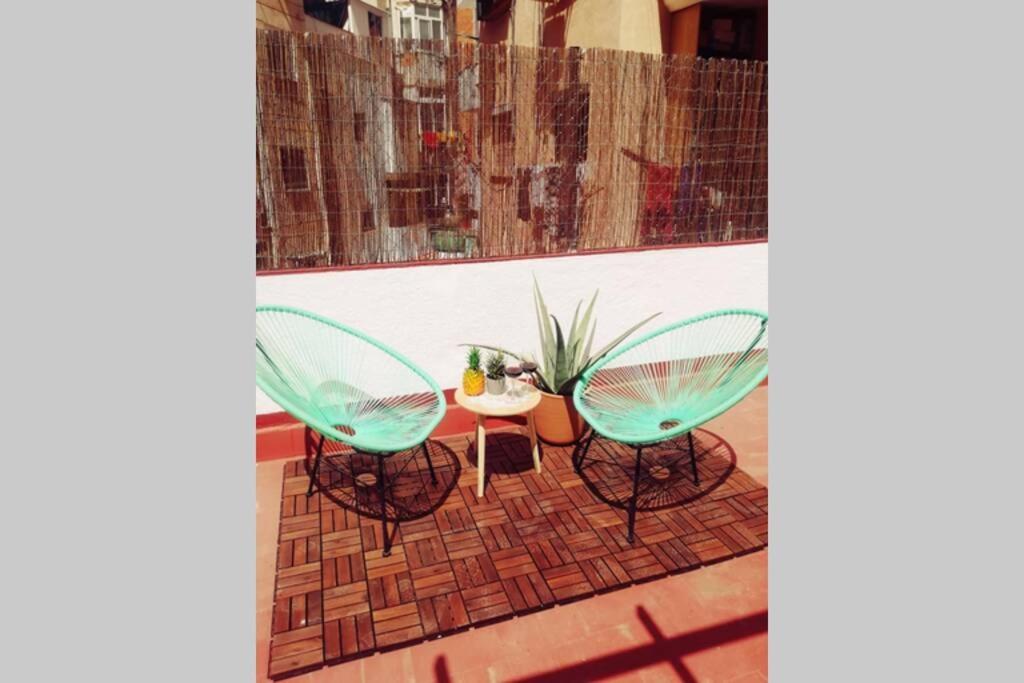 M3 Terrace. Cool Apartment 15 Min Center By Metro Esplugues de Llobregat Luaran gambar